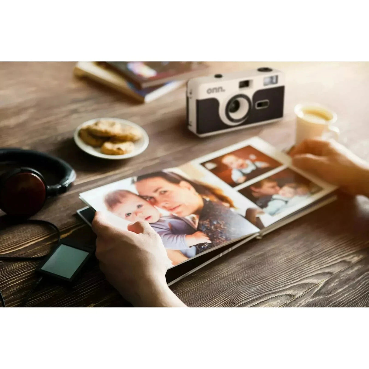 Onn Focus Reusable 35mm Camera with Flash + Film + Battery Included - Black™